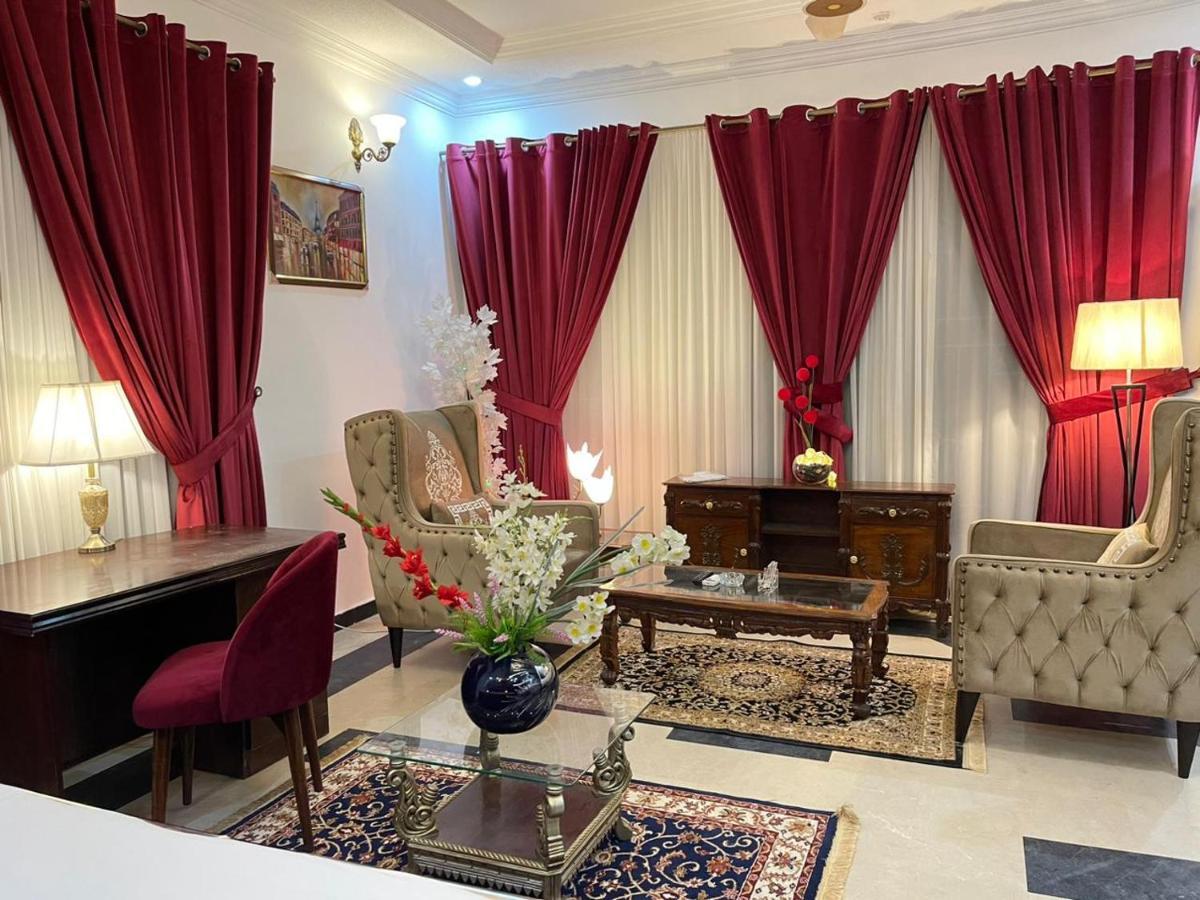 Shelton Mellton Lodges Rawalpindi Ngoại thất bức ảnh