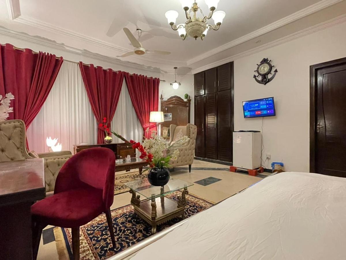 Shelton Mellton Lodges Rawalpindi Ngoại thất bức ảnh